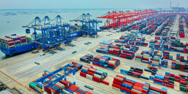 2023年北部灣港集裝箱吞吐量802.2萬標(biāo)箱，連續(xù)7年兩位數(shù)增長