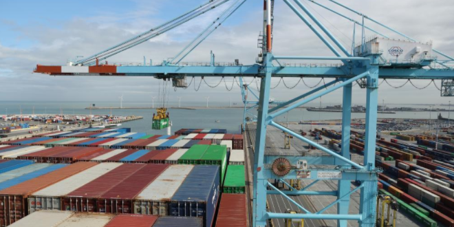 海運(yùn)港口里面那個(gè)職業(yè)最辛苦？