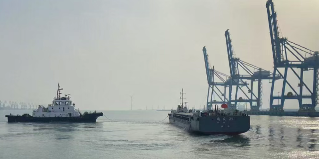 小清河集裝箱海河聯(lián)運實現(xiàn)突破性升級