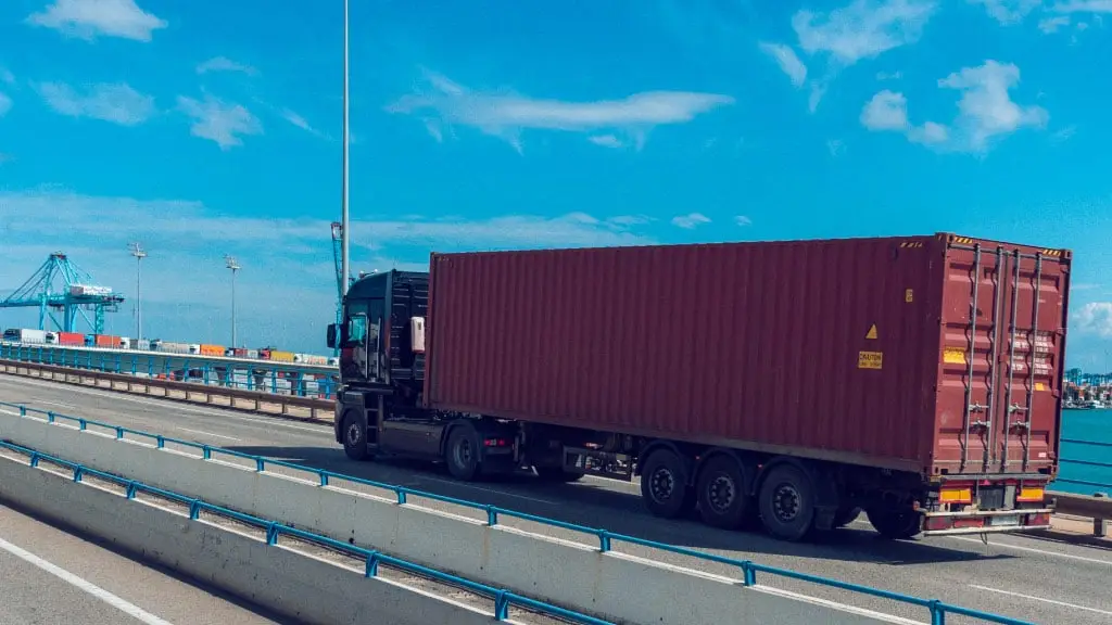 海運集裝箱限重終極指南：從預(yù)防到應(yīng)對，讓您遠離超重麻煩